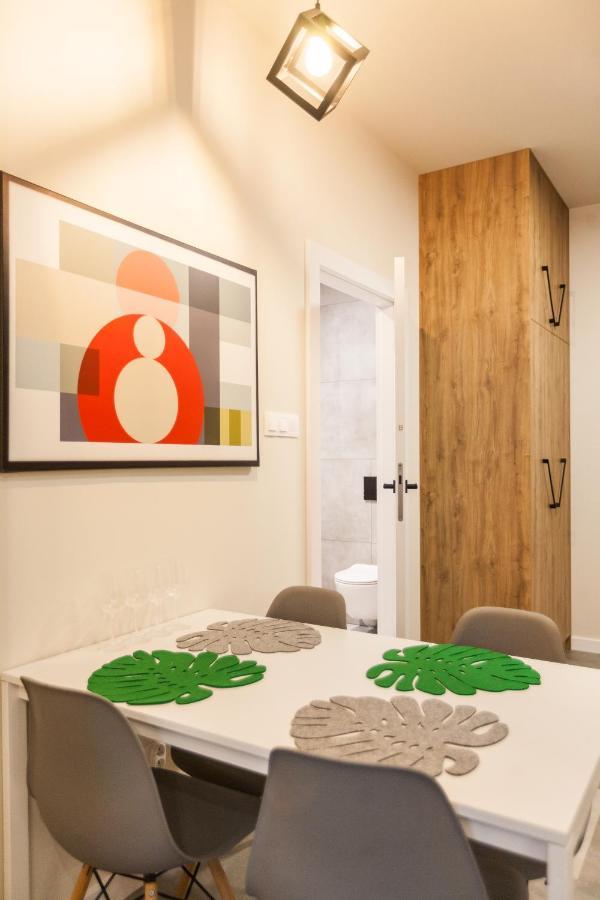 Vintage Rakowicka Apartment 克拉科夫 外观 照片